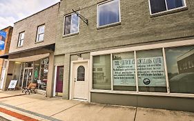 Modern Studio Apartment In Central Williamstown!